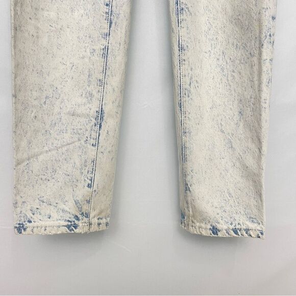 Vintage Levi’s Acid Wash High Waisted Jeans - Picture 4 of 12